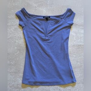 Express wired cut-out top blouse short sleeve